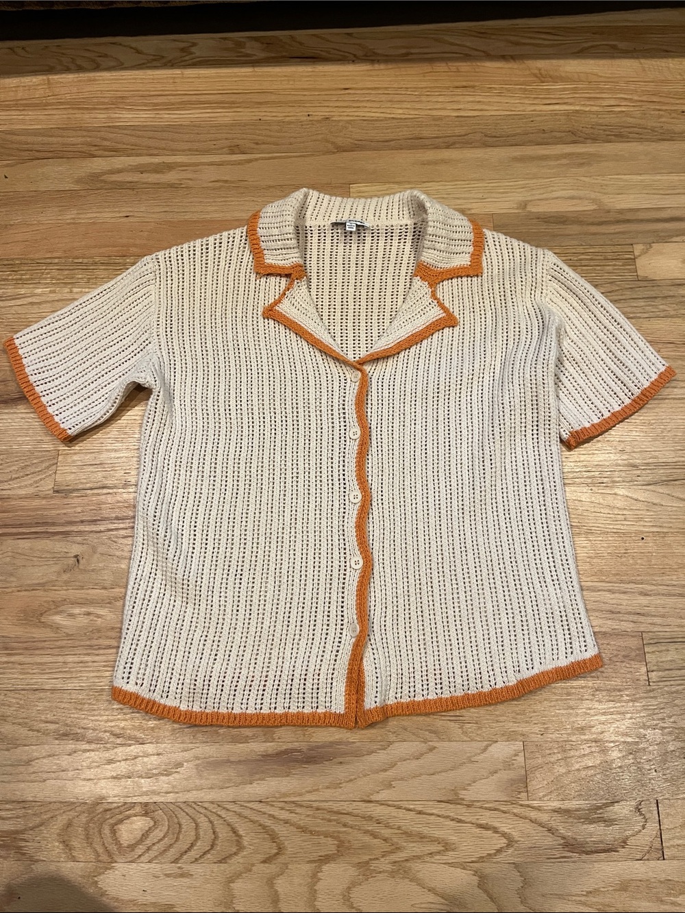 Short-Sleeve Cream Knit Button-Down Shirt with Orange Trim